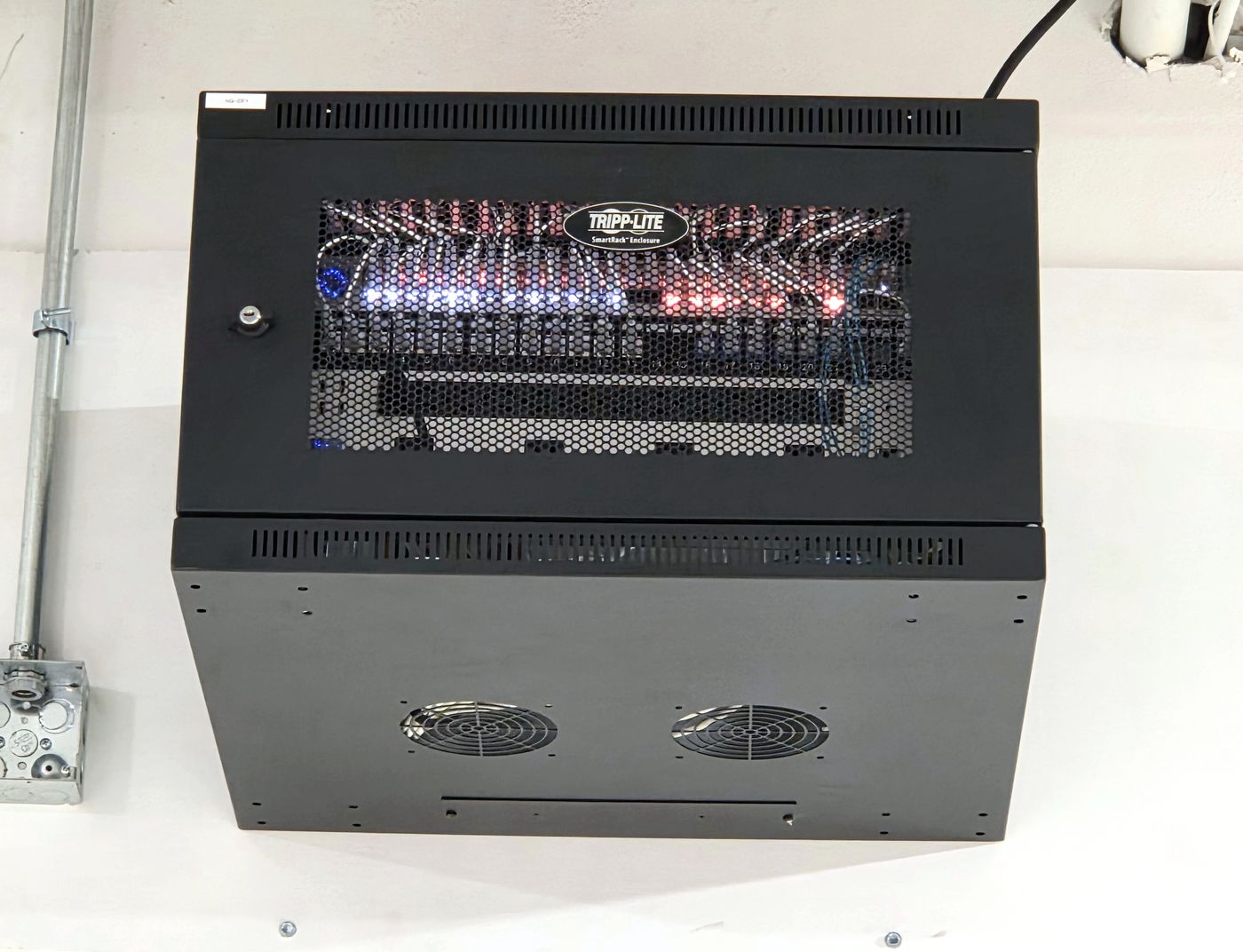 Miclyn-installed network rack and structured cabling in a commercial building